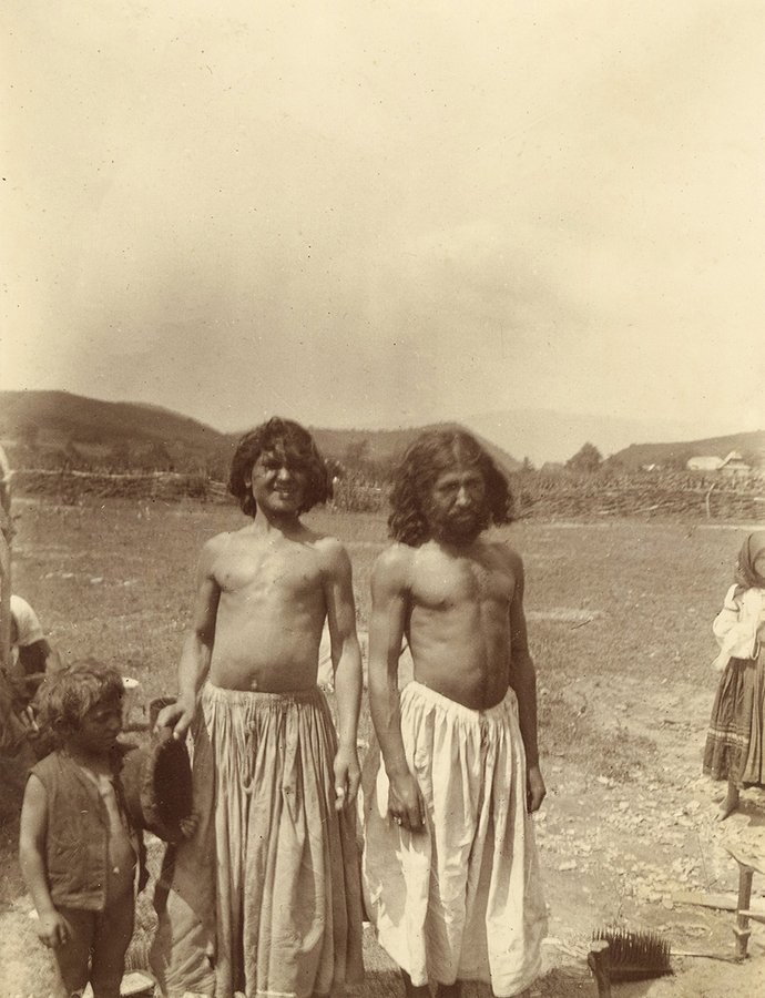 Роми-ковалі у селі Стройне на Свалявщині, початок 1900-х років